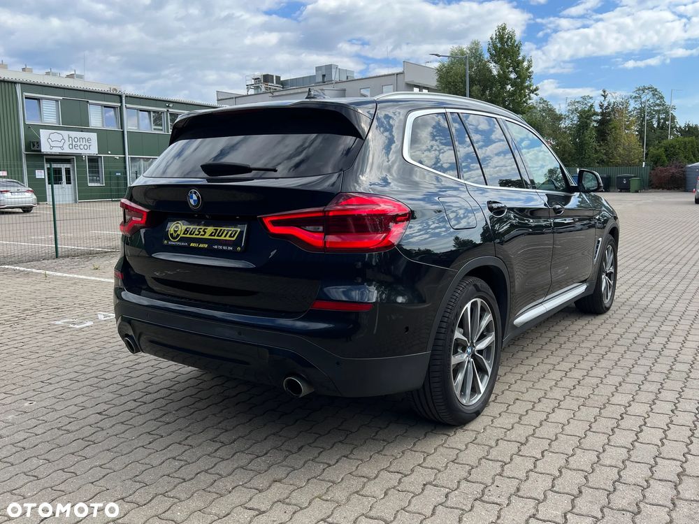 BMW X3 xDrive30i Advantage sport - 7