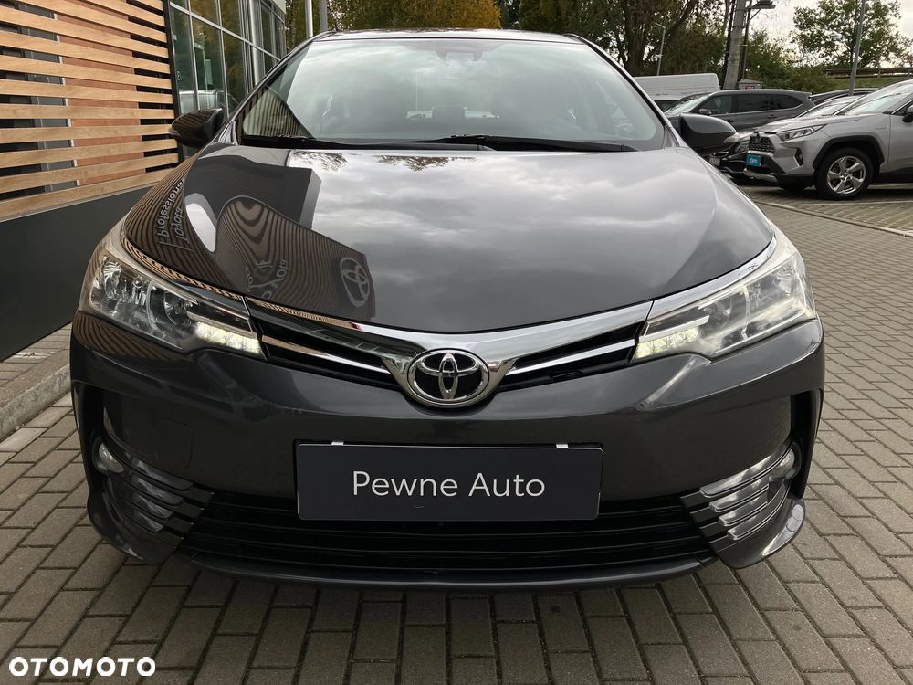 Toyota Corolla 1.6 Comfort - 12