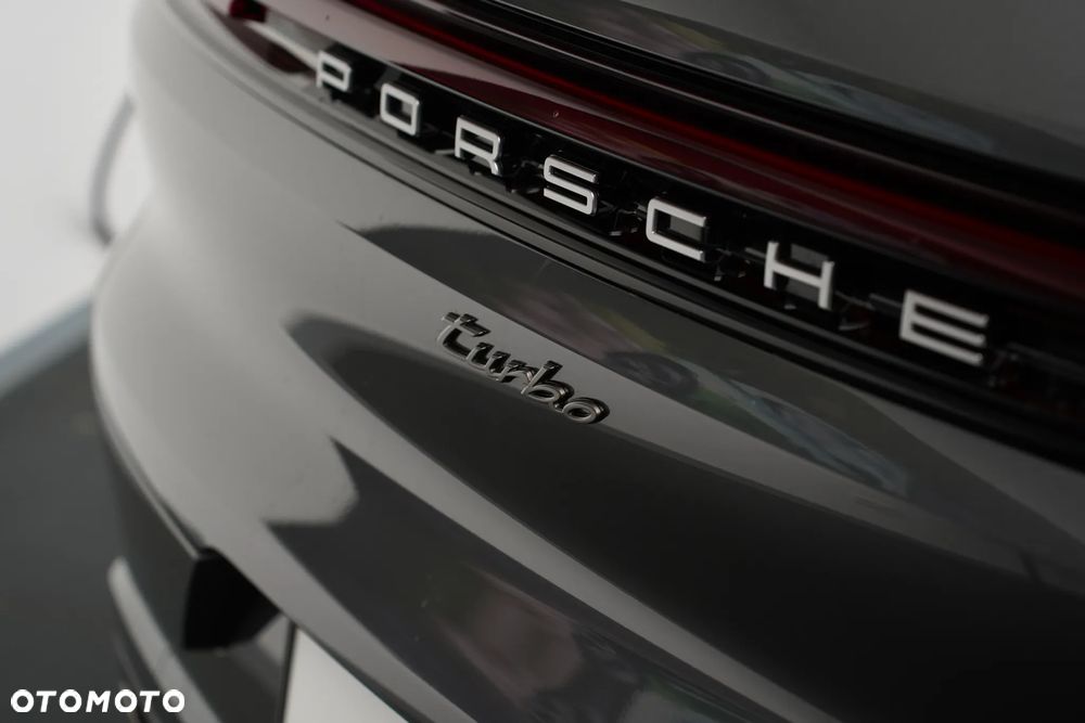 Porsche Cayenne Turbo E-Hybrid PHEV - 30