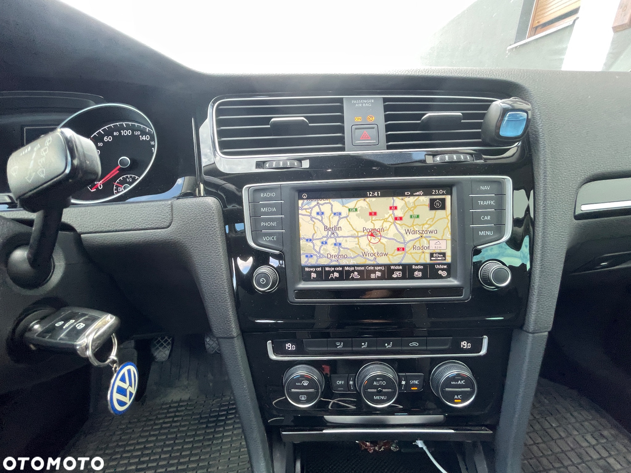 Volkswagen Golf VII 1.4 TSI BMT Highline - 9