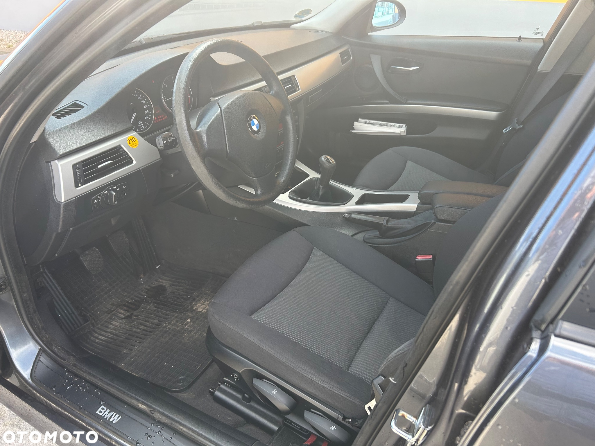 BMW Seria 3 320d - 6
