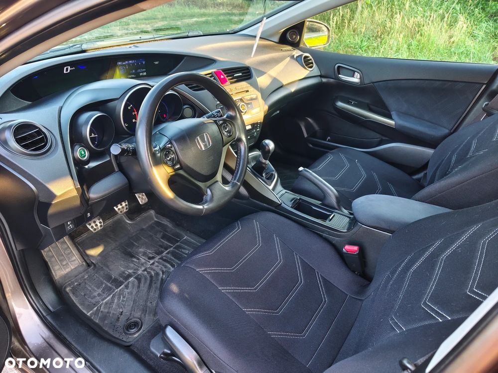Honda Civic 1.4 Comfort - 37