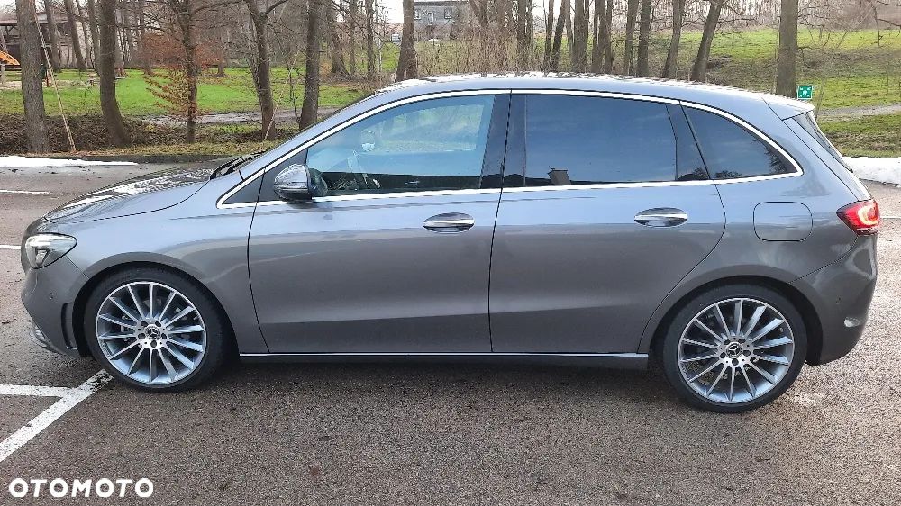 Mercedes-Benz Klasa B 200 d 4-Matic AMG Line 8G-DCT - 5