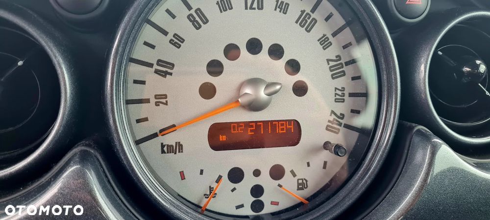 MINI ONE Park Lane - 13