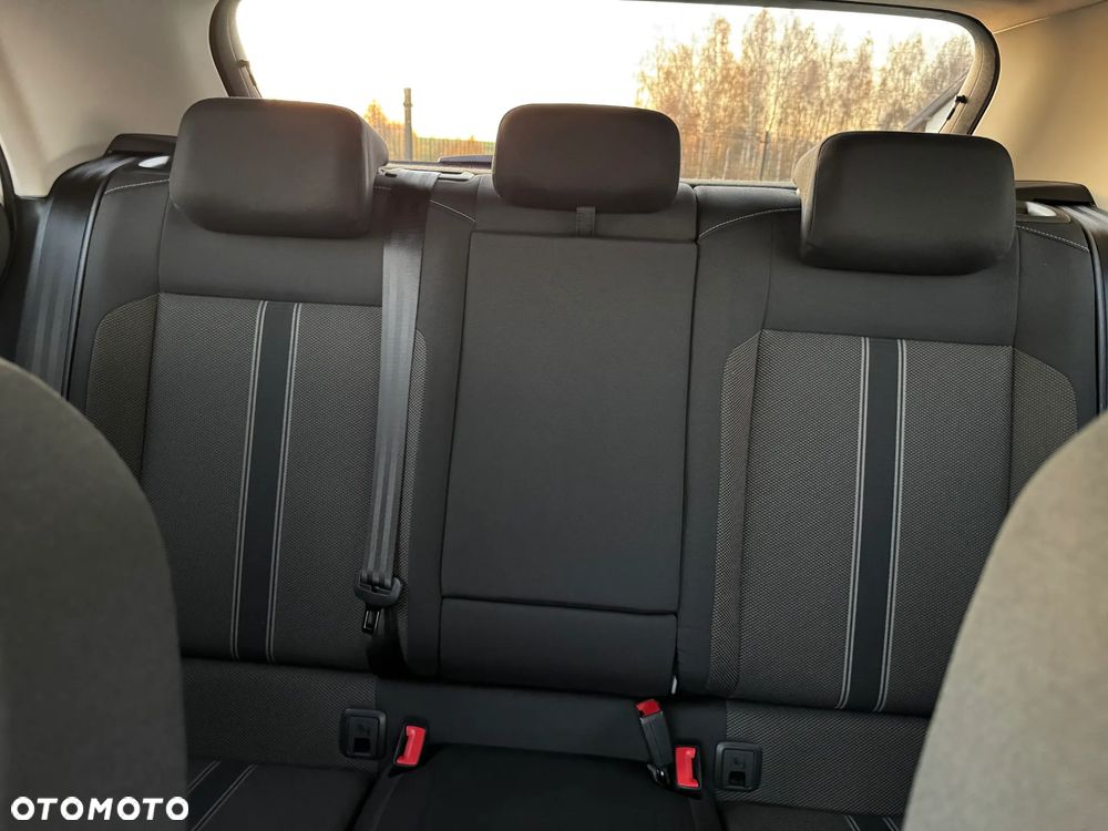 Volkswagen T-Roc 2.0 TDI SCR DSG Style - 18