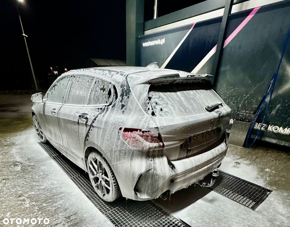 BMW Seria 1 120i M Sport - 23
