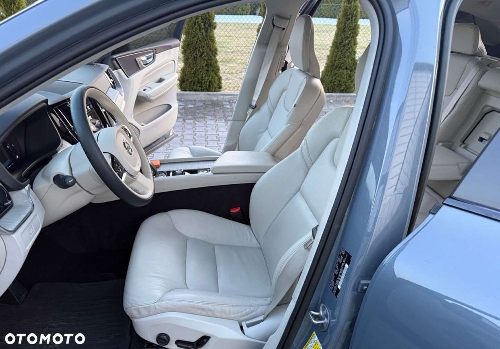 Volvo XC 60 - 16