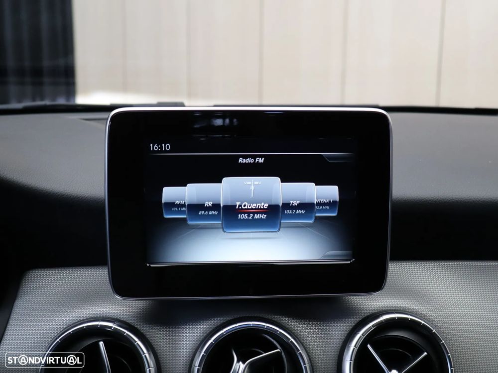 Mercedes-Benz CLA 200 d 7G-DCT Urban - 24