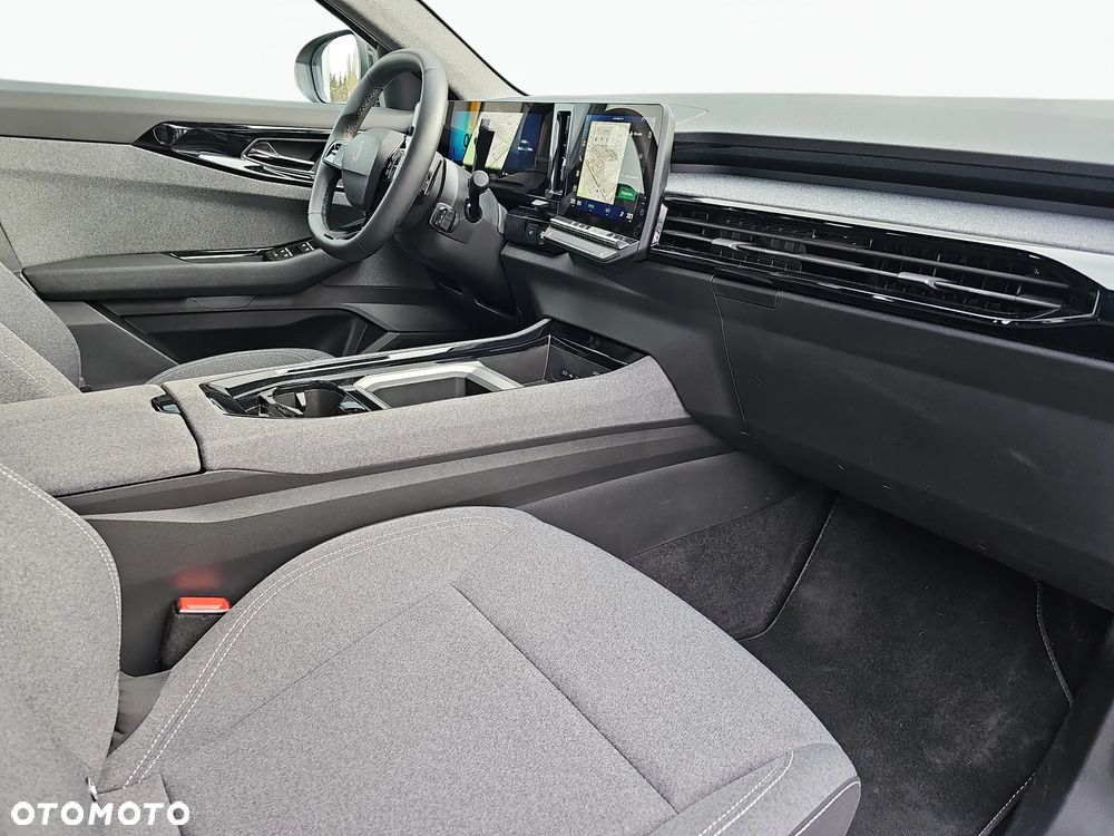 Renault Austral 1.3 TCe mHEV Evolution - 23