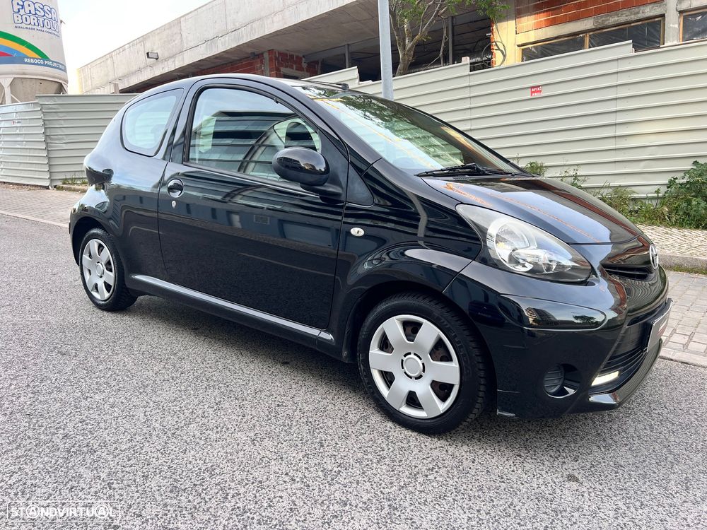 Toyota Aygo 1.0 X-Play+AC+X-Touch - 4