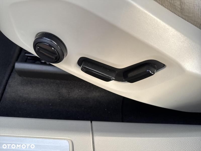 Volvo XC 60 - 19
