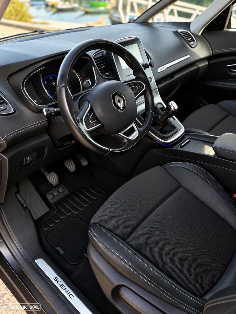 Renault Grand Scénic - 5