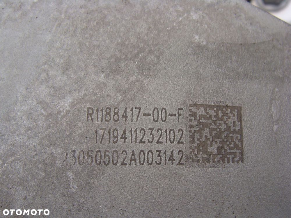 zwrotnica prawy tył tesla model y 1288416-00-a - 4