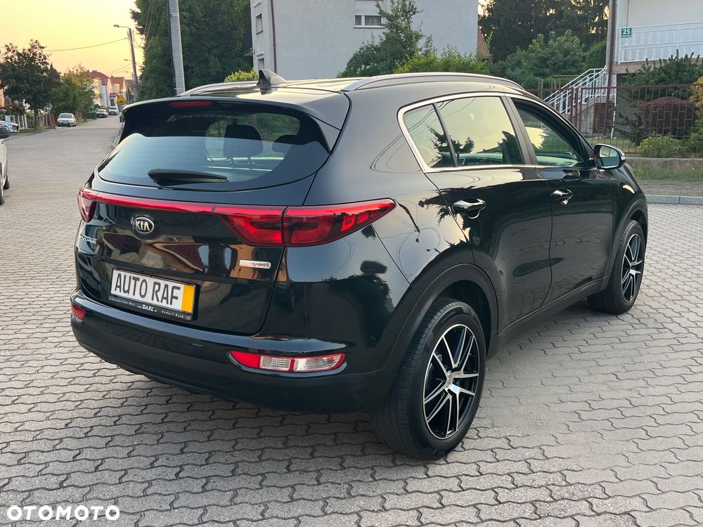 Kia Sportage 1.7 CRDI 2WD Dream-Team Edition - 4