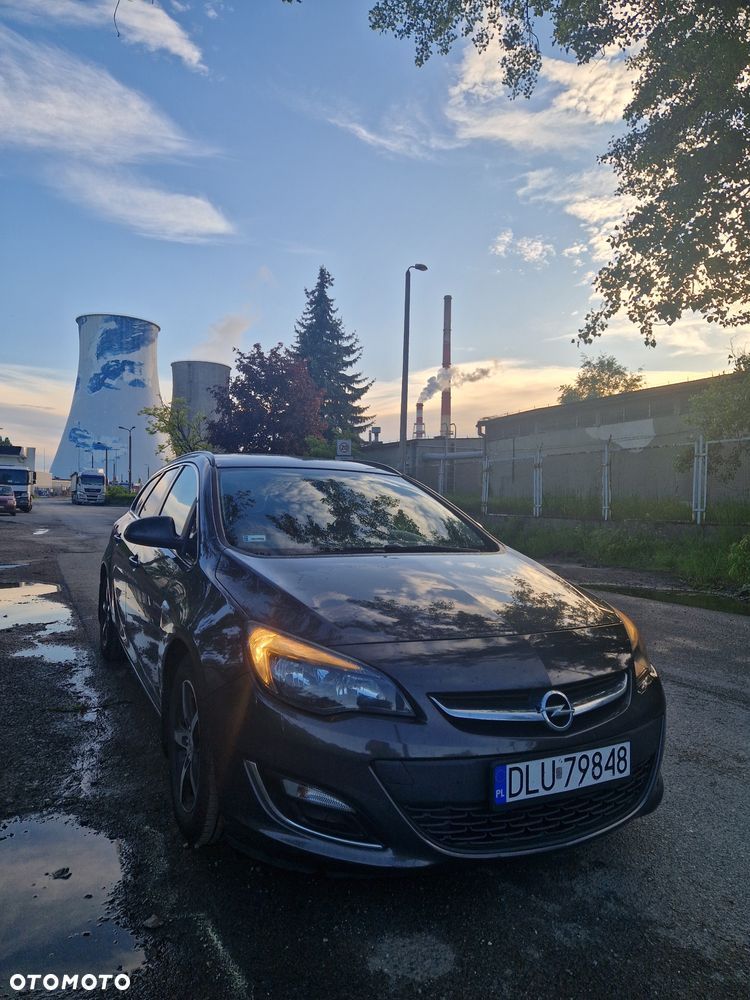 Opel Astra 1.4 T Cosmo S&S - 1