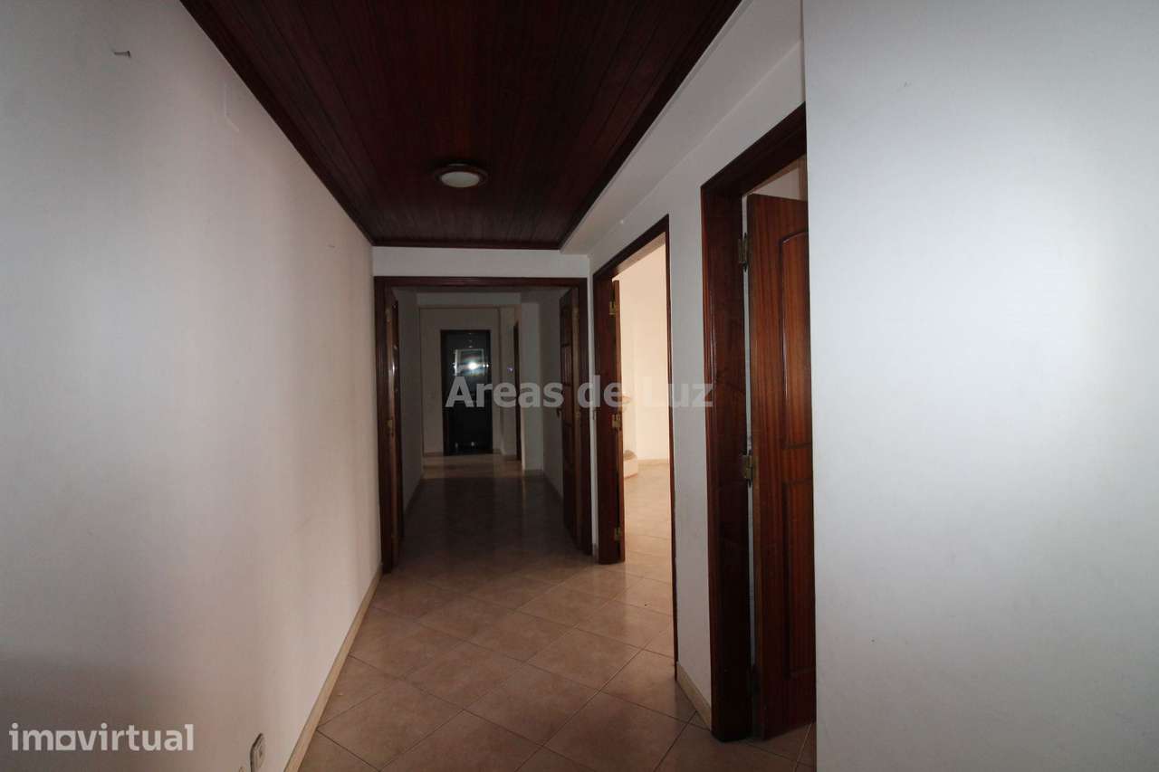 T3 Duplex com Terraço, Varandas e Garagem box  Nova Leiria - Grande imagem: 3/20