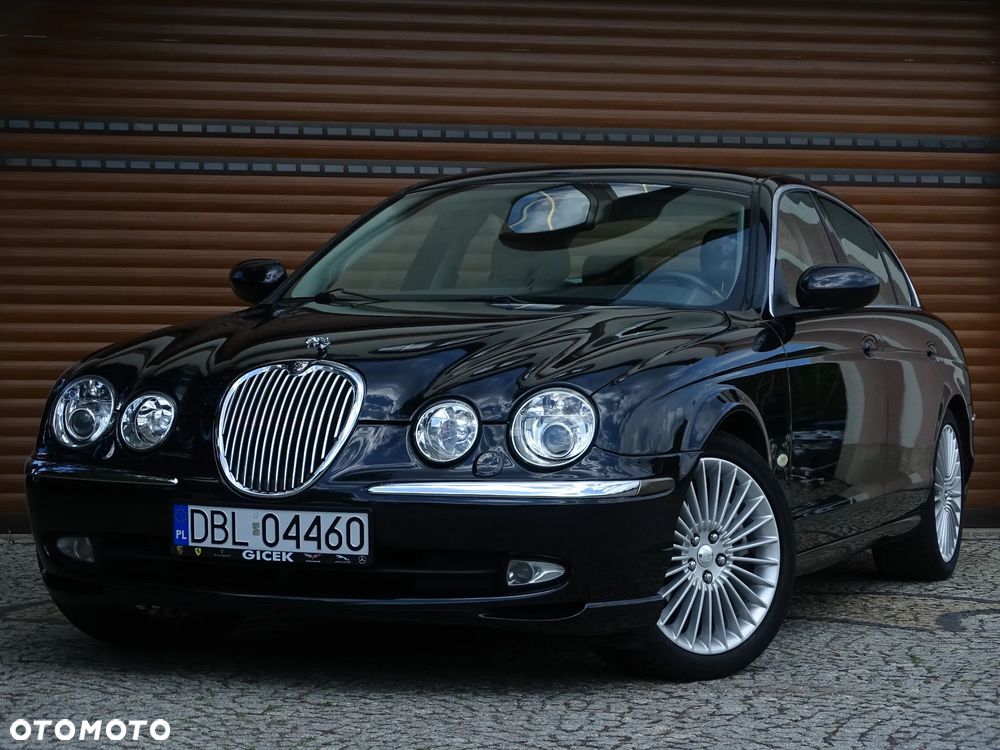 Jaguar S-Type - 37