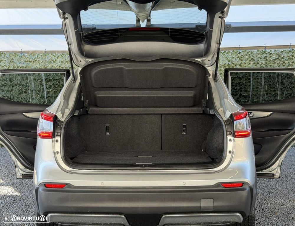 Nissan Qashqai 1.5 dCi Tekna - 32