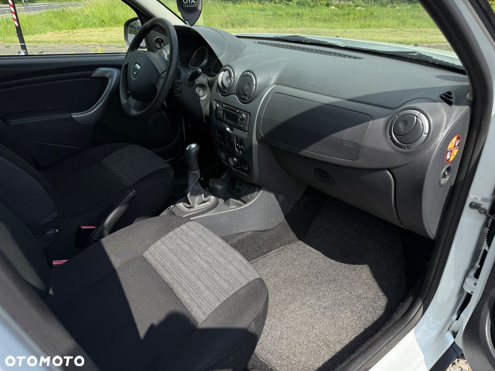 Dacia Duster 1.6 16V 4x2 Ambiance - 12