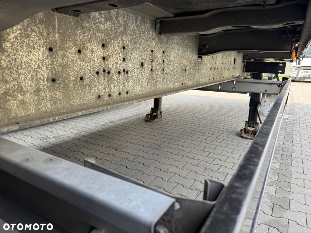 Schmitz Cargobull FIRANKA VARIOS mały przebieg Import Francja - 14