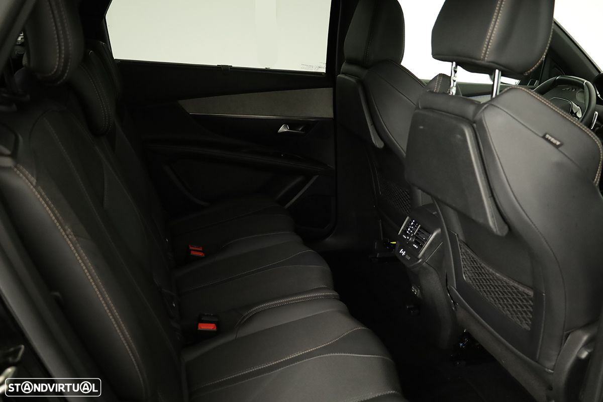 Peugeot 5008 1.2 PureTech GT EAT8 - 23