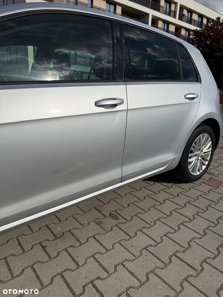 Volkswagen Golf 1.2 TSI BMT Comfortline - 10
