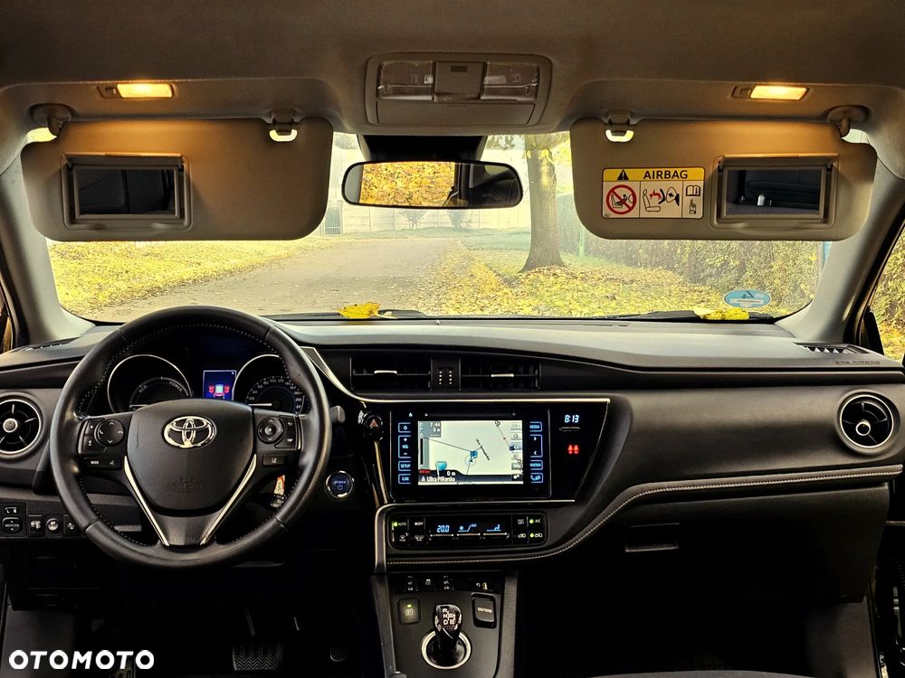 Toyota Auris 1.8 HSD Luna - 5