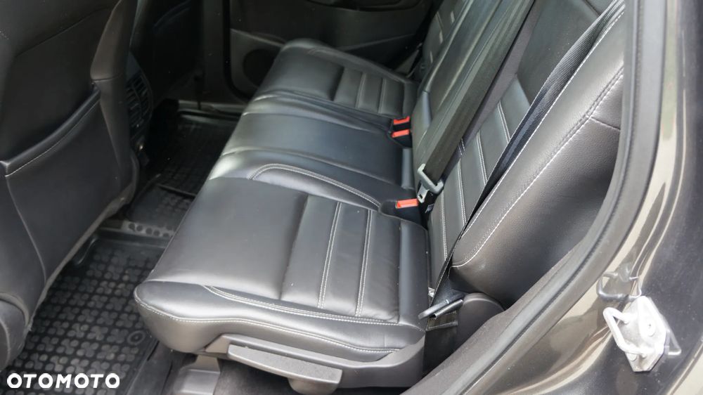 Ford Escape - 16