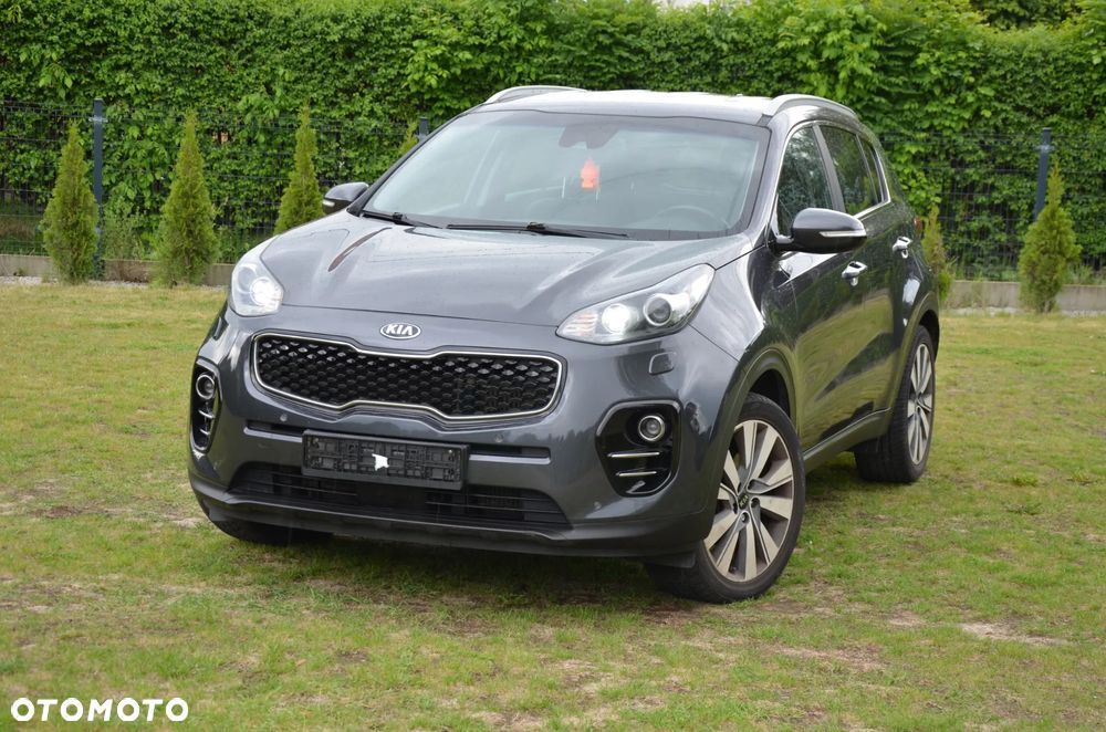Kia Sportage 1.7 CRDI 2WD ISG Dream-Team Edition - 9