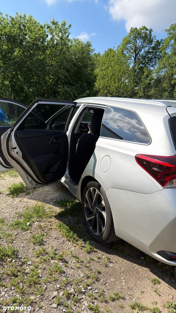 Toyota Auris - 5