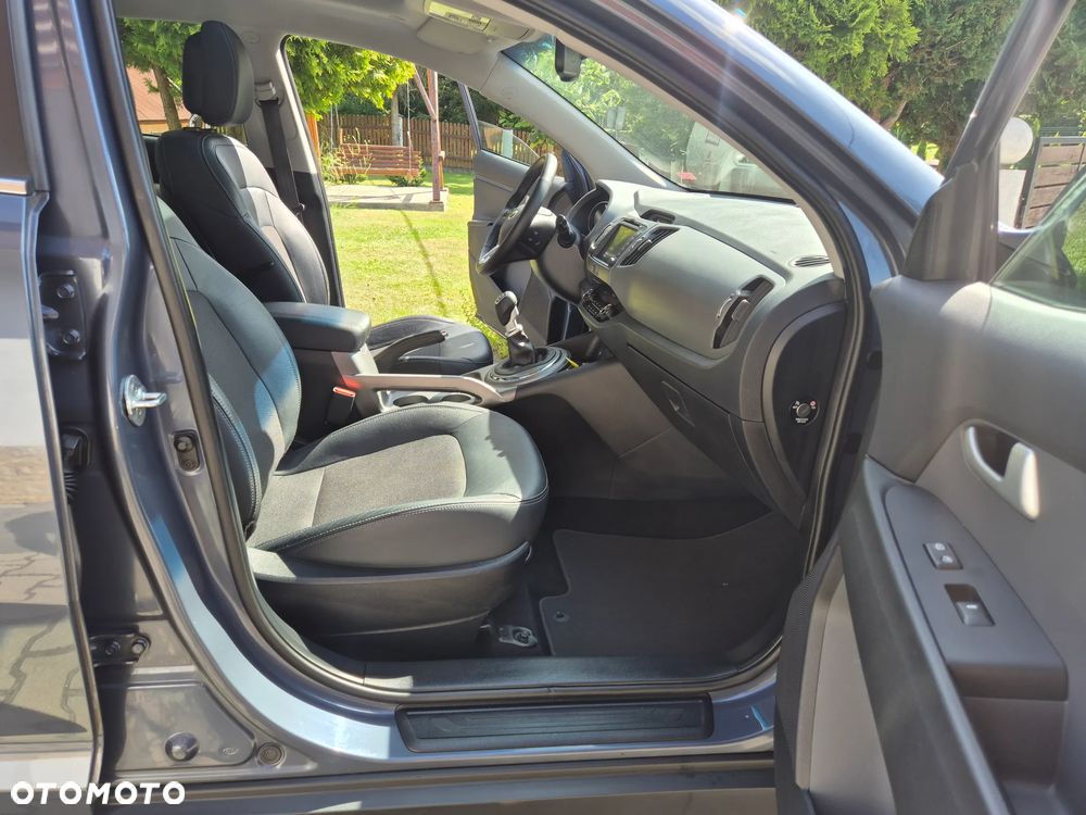 Kia Sportage 1.6 GDI Business Line L 2WD - 27