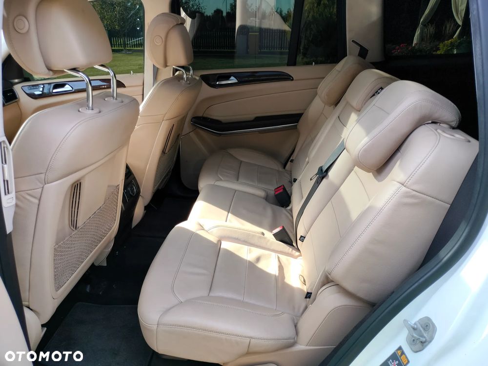 Mercedes-Benz GLS 500 4-Matic - 8