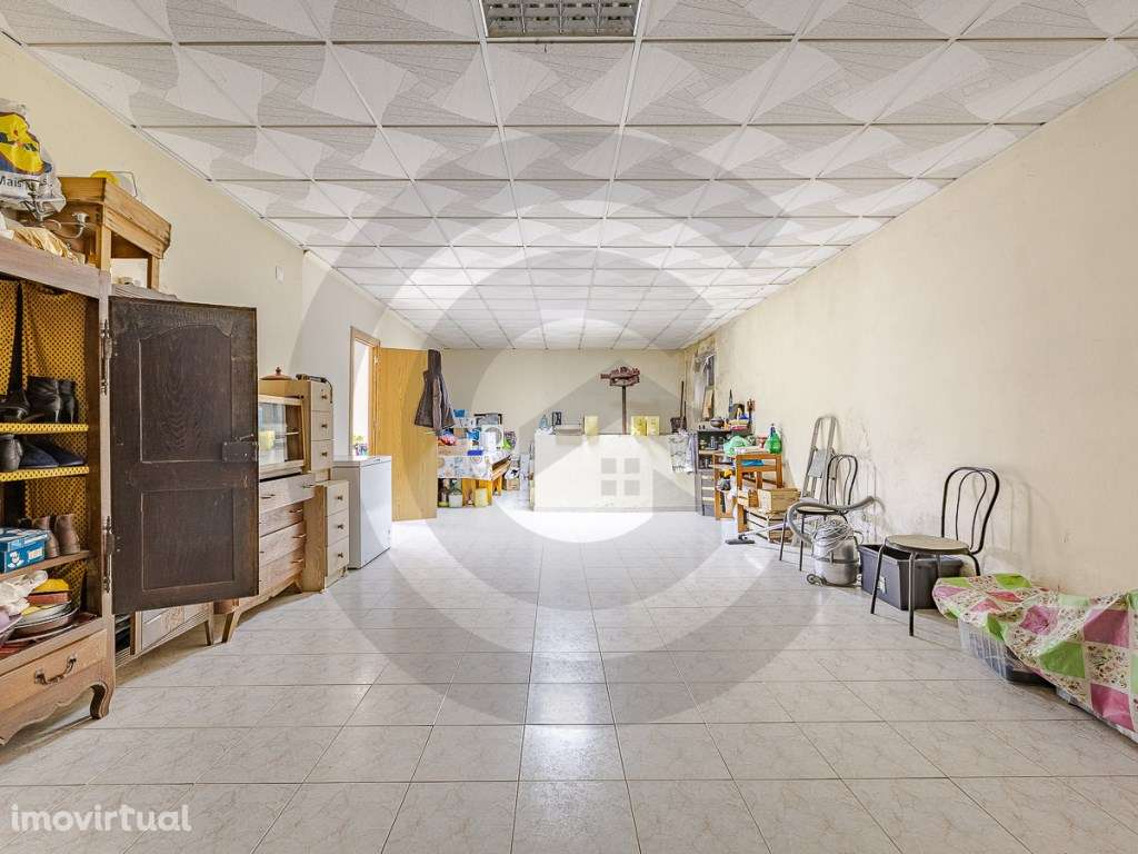 Moradia T5 - Alcanede, Santarém - Grande imagem: 5/14