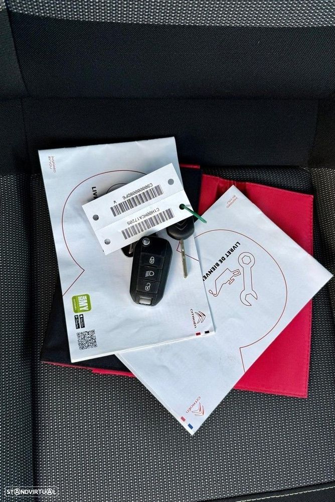 Citroën C3 1.2 PureTech Shine - 37