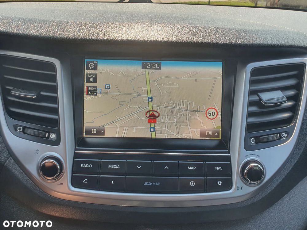 Hyundai Tucson blue 1.7 CRDi 2WD DCT Premium - 24