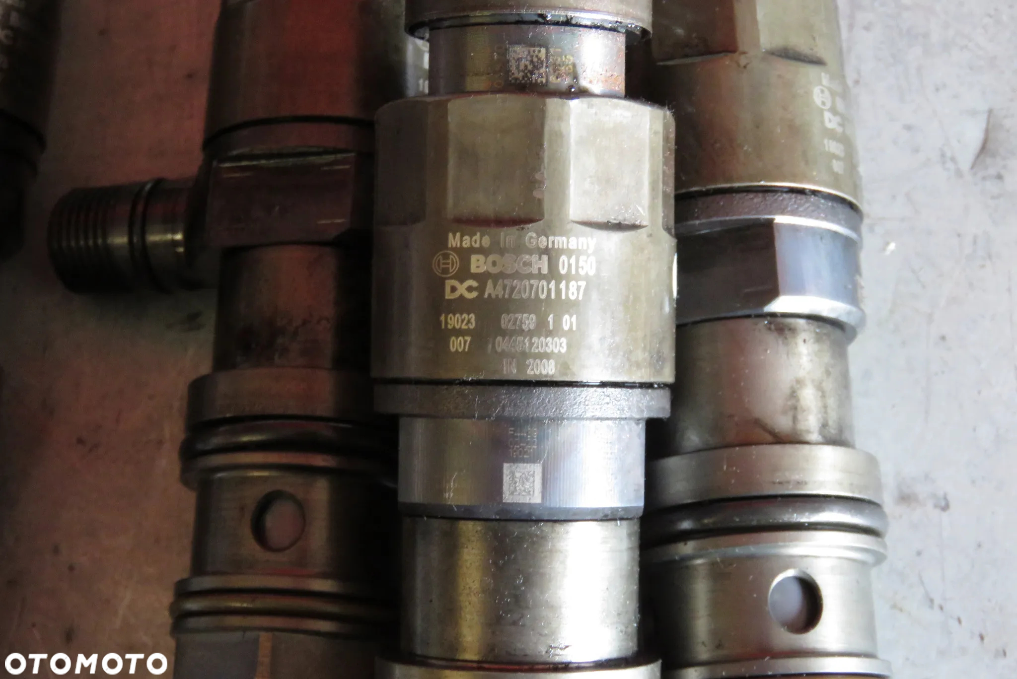 MERCEDES MP4-MP5 wtryskiwacze - 2