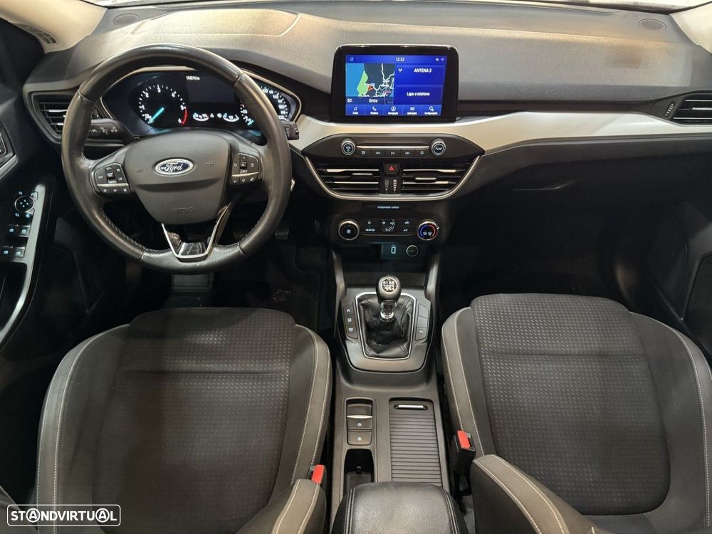 Ford Focus SW 1.5 TDCi EcoBlue ST-Line - 29