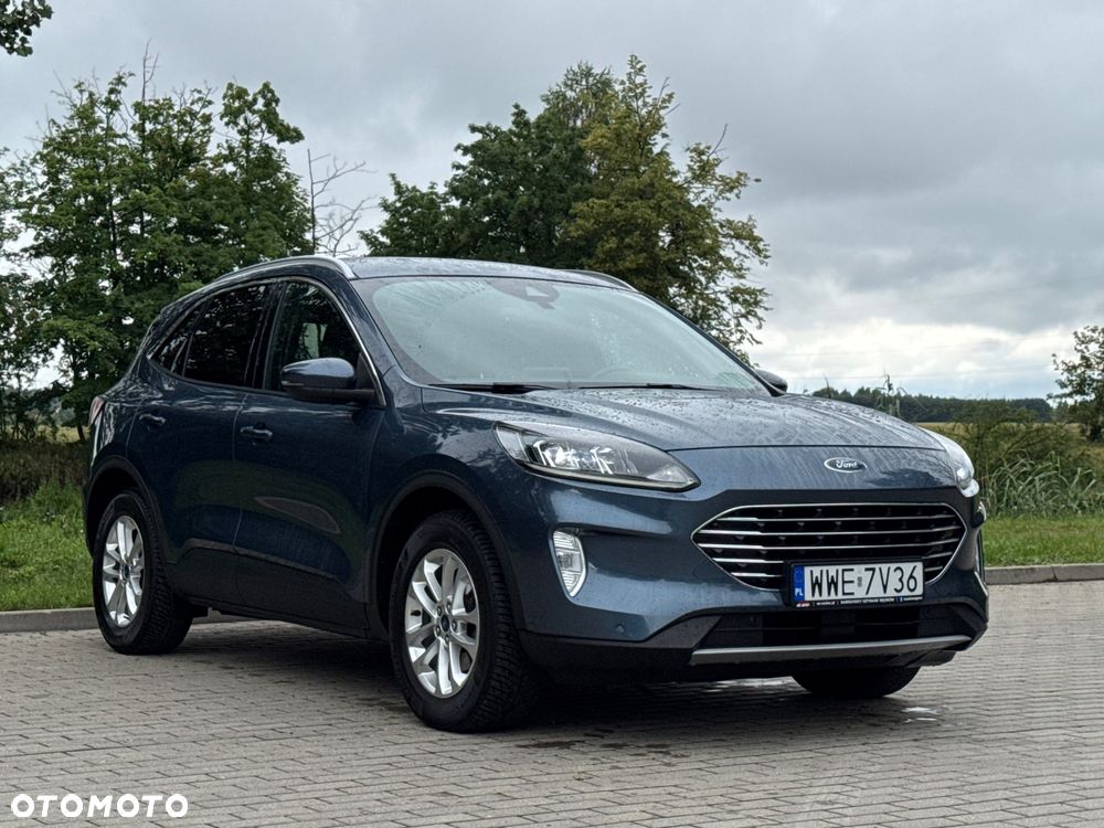 Ford Kuga 2.0 EcoBlue 4x4 TITANIUM - 2