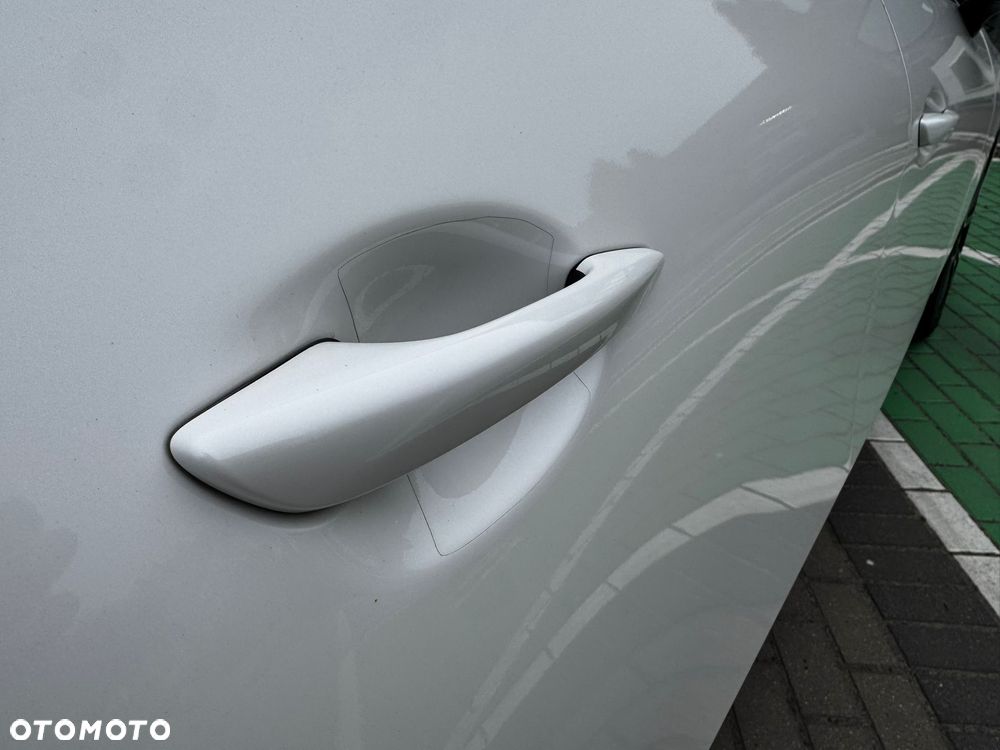 Mazda 3 2.0 mHEV Kanjo - 17