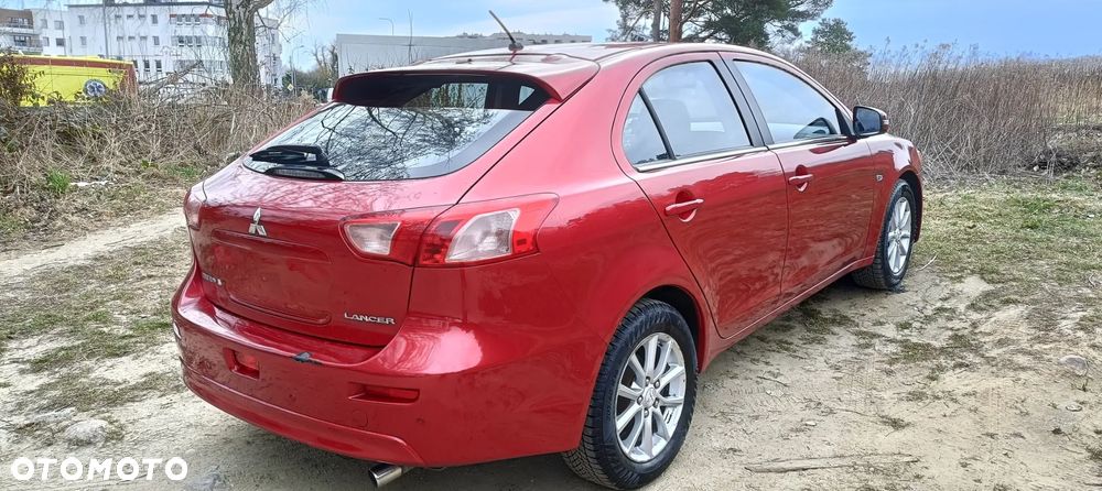 Mitsubishi Lancer 1.6 Invite - 7