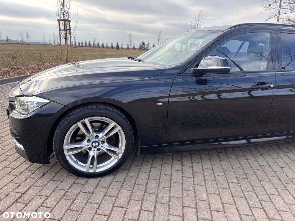 BMW Seria 3 320d M Sport - 5