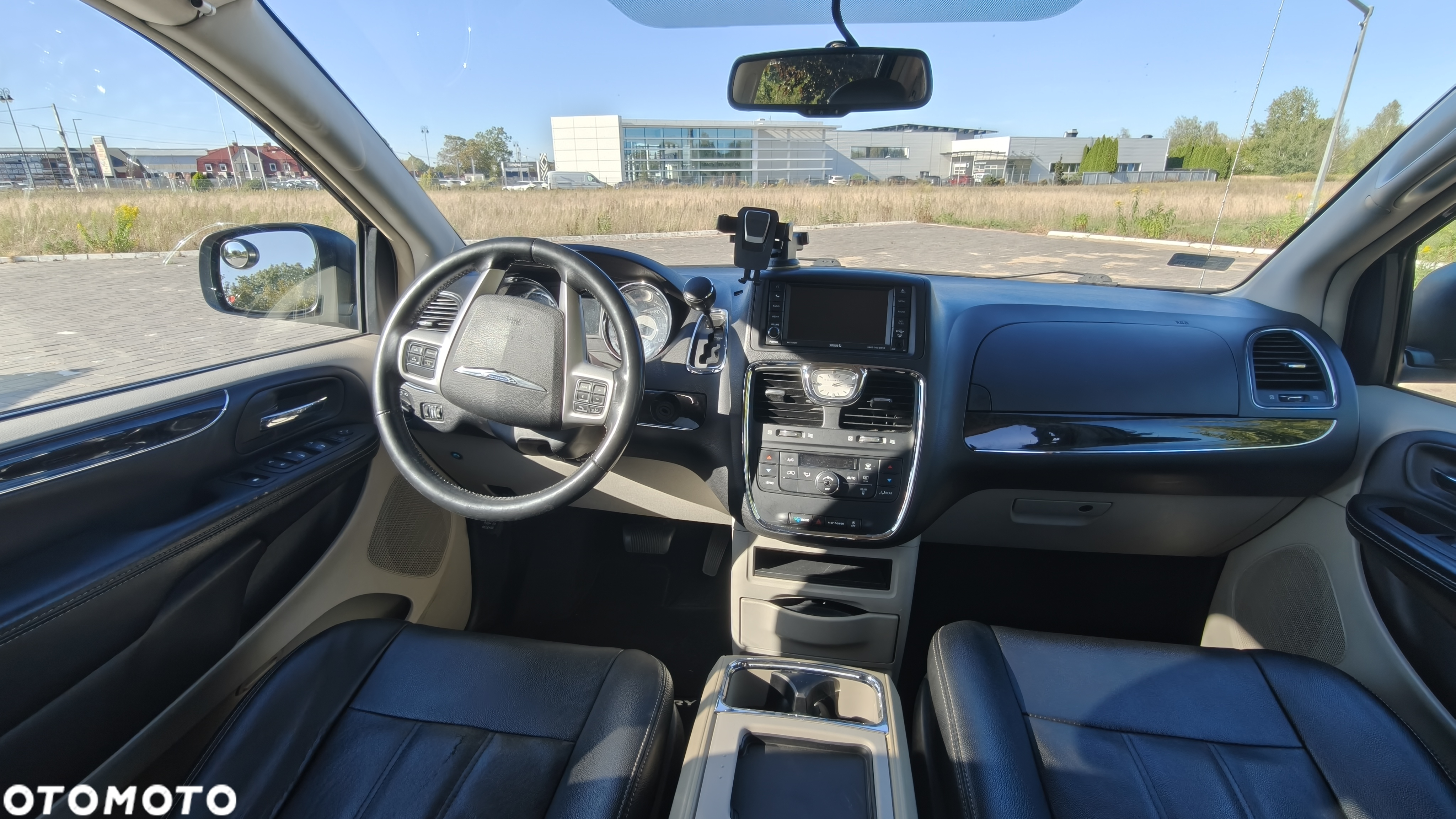 Chrysler Town & Country 3.6 Touring - 17