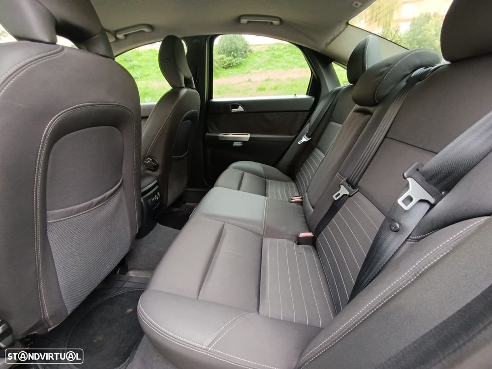Volvo S40 1.6 D Nível 3 - 22