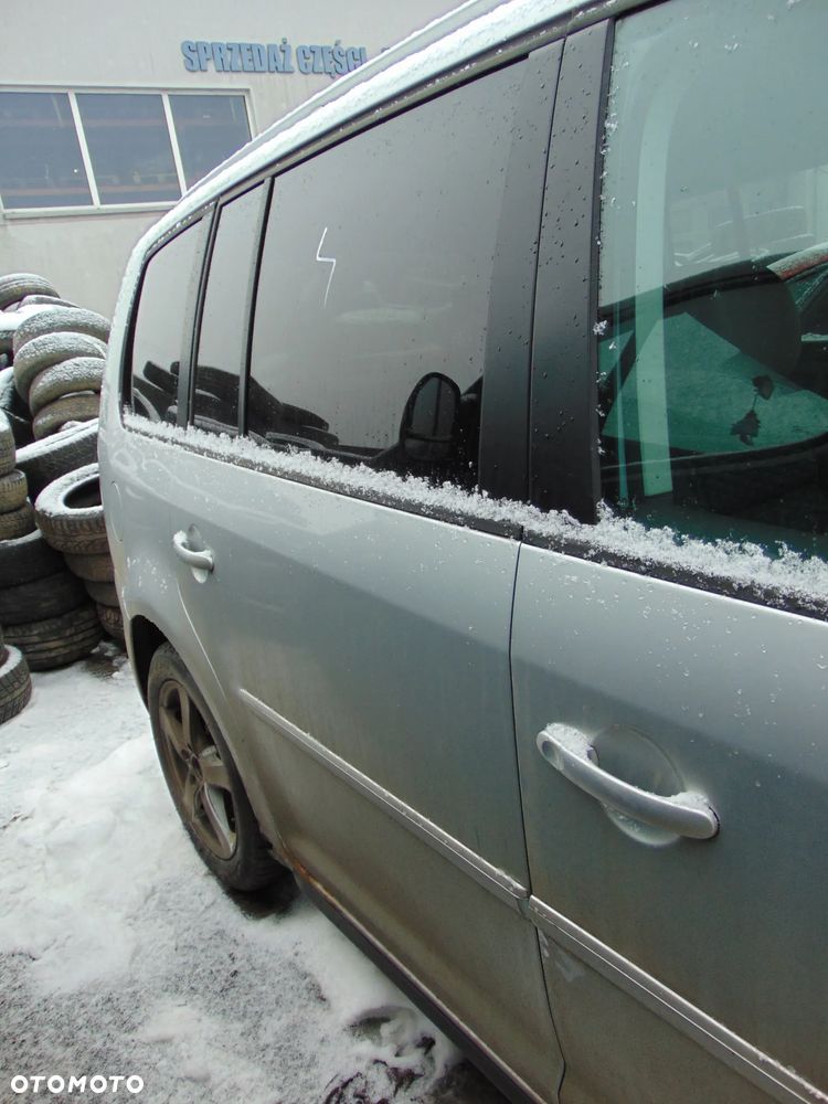 DRZWI PRAWE TYŁ TYLNE VW TOURAN LA7W - 1