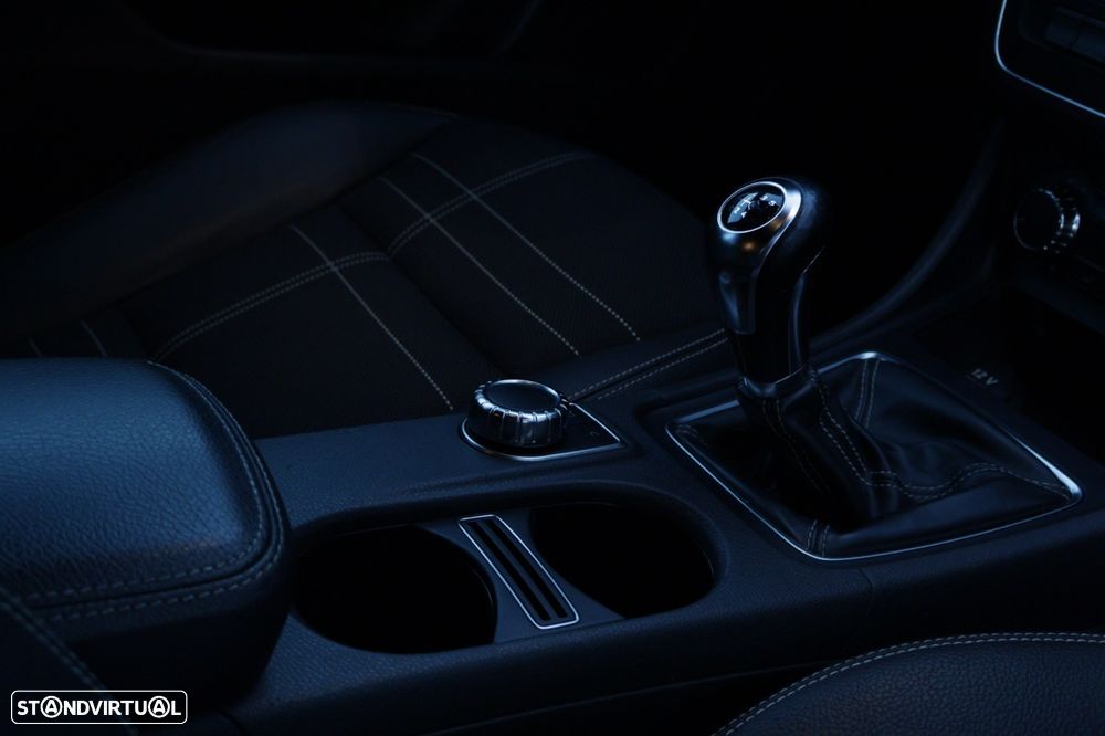 Mercedes-Benz A 180 CDi BE Urban - 24