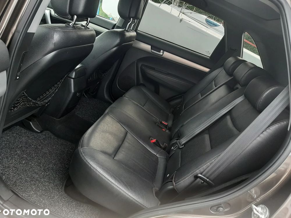 Kia Sorento - 7