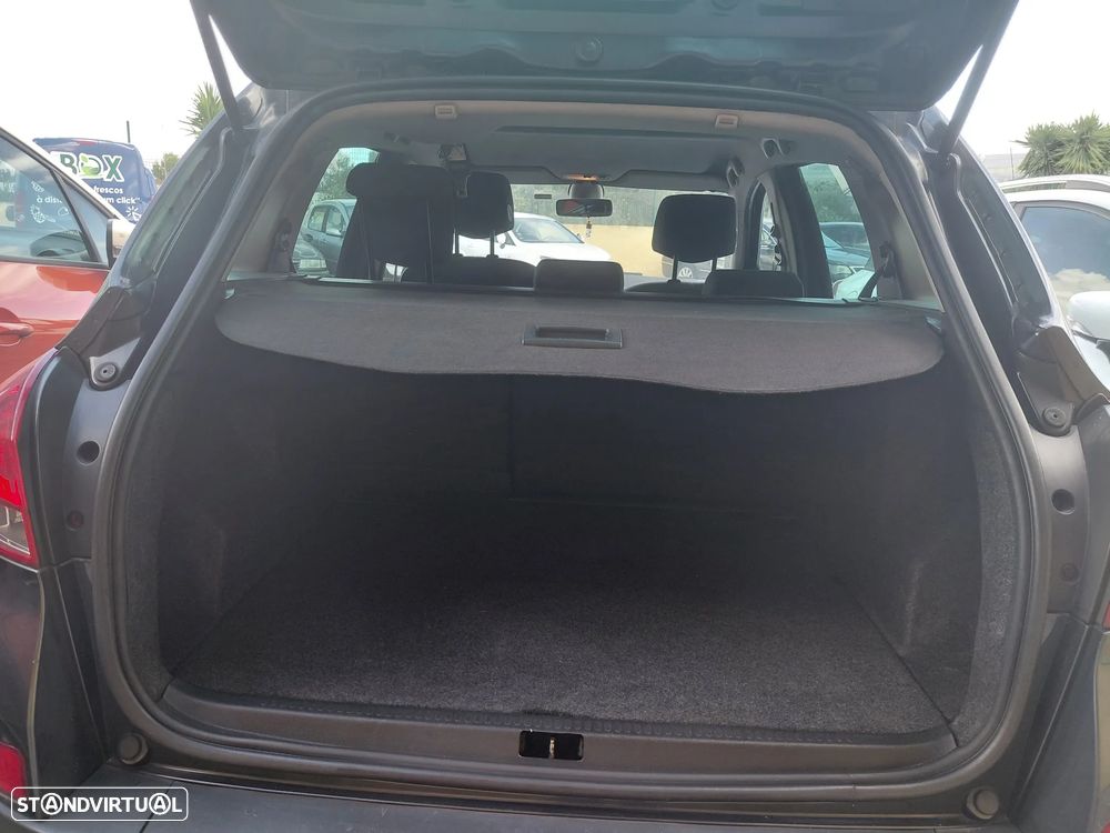 Renault Clio Sport Tourer - 5