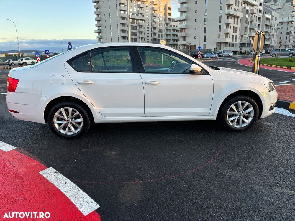 Skoda Octavia - 5