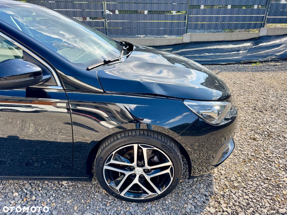 Peugeot 308 - 9