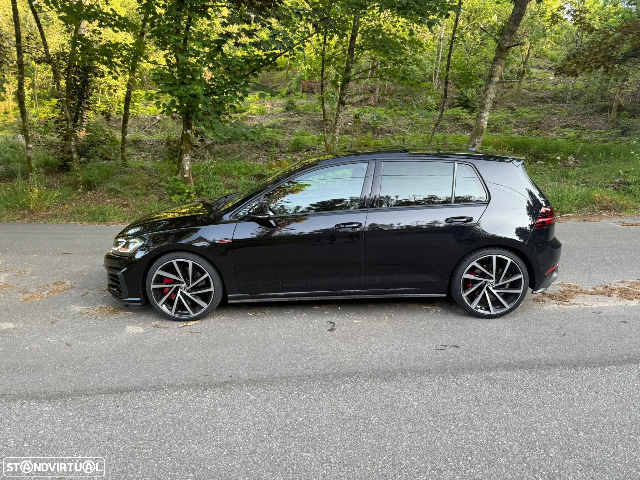 VW Golf 2.0 TSI GTI DSG - 35